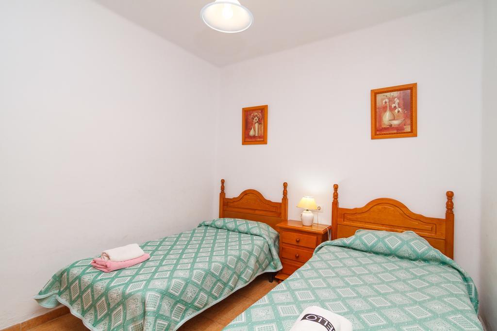 Villa Francisca Casasol Нерха Екстериор снимка